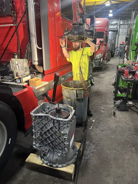 Metro Truck Repair 8