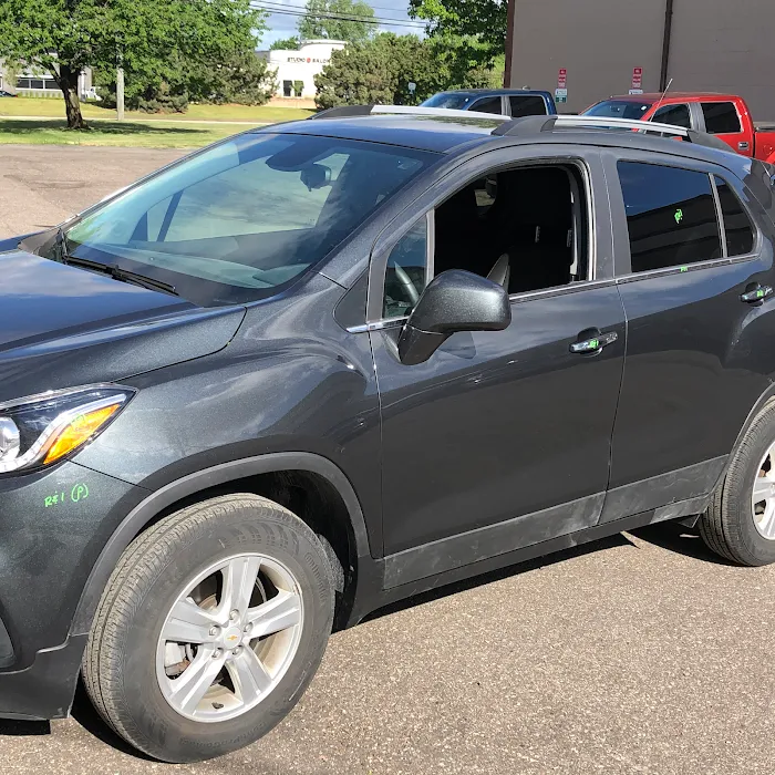 Auto Body Service Centers 9