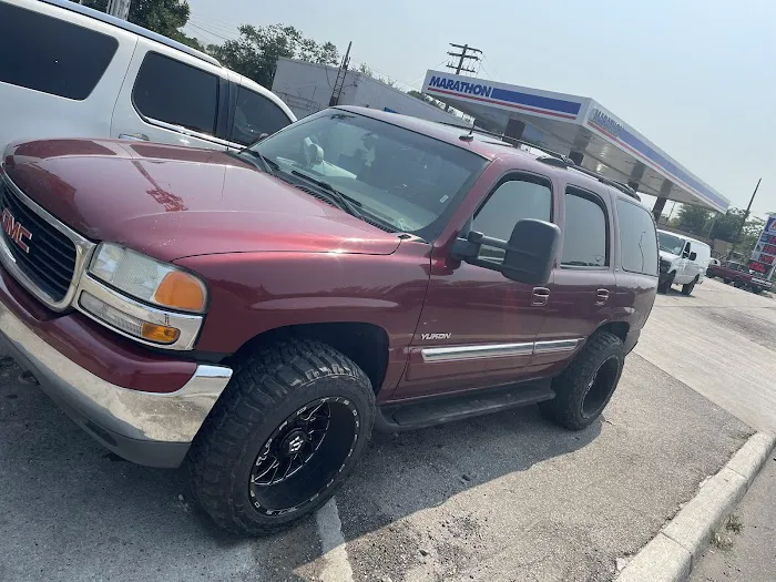CNJ's Auto Center 2