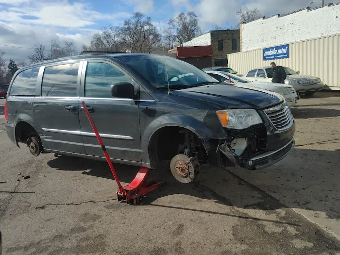 Fenkell Tire Shop Inc 4
