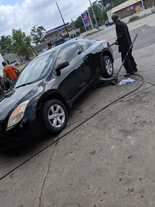 Fenkell Tire Shop Inc 2