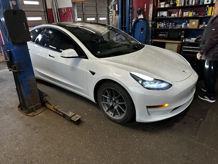 Jesse's Auto Service 1