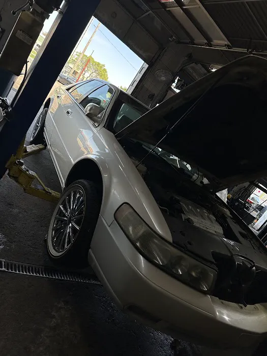 Advance Muffler & Auto Repair 9
