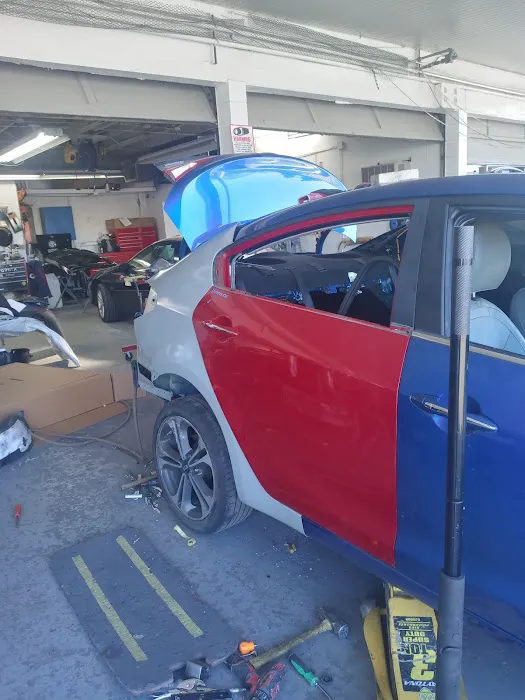 G & C Auto Body 2
