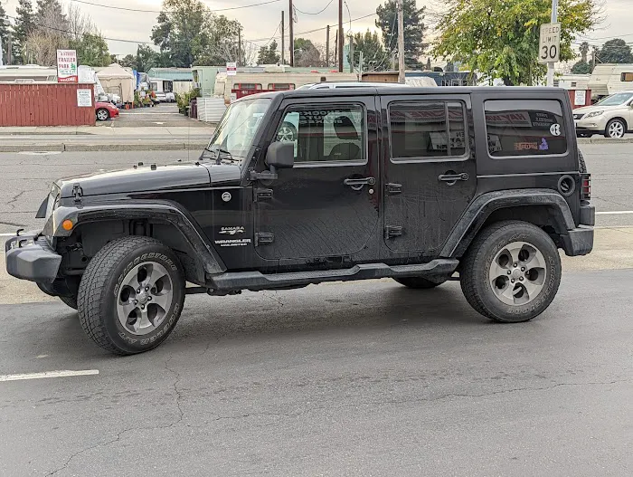 Hayward Tire Pros 4