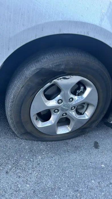 Mobile tire quick service 0