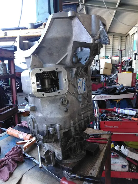 Meekland Auto Repair 8