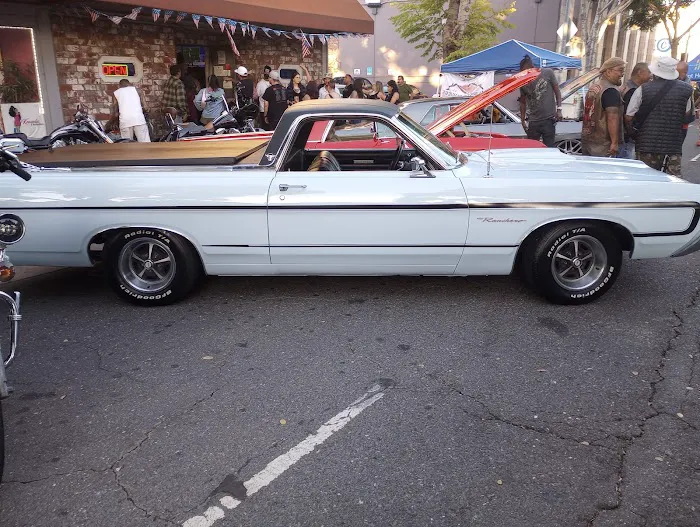 Tommy's Auto Body 8