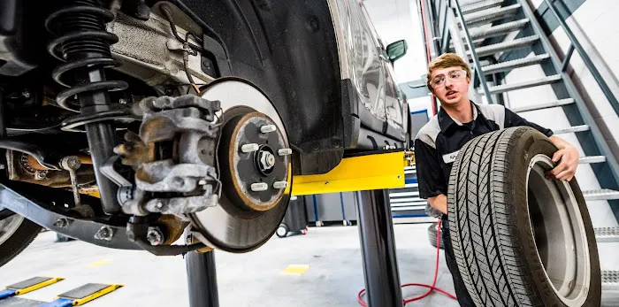 White Bear Subaru Service Department 8