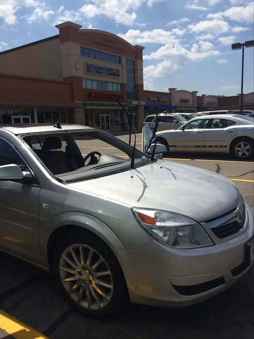 Ideal Auto Glass LLC 0