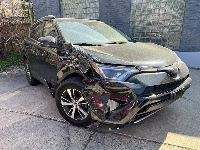 New Central Auto Body 4
