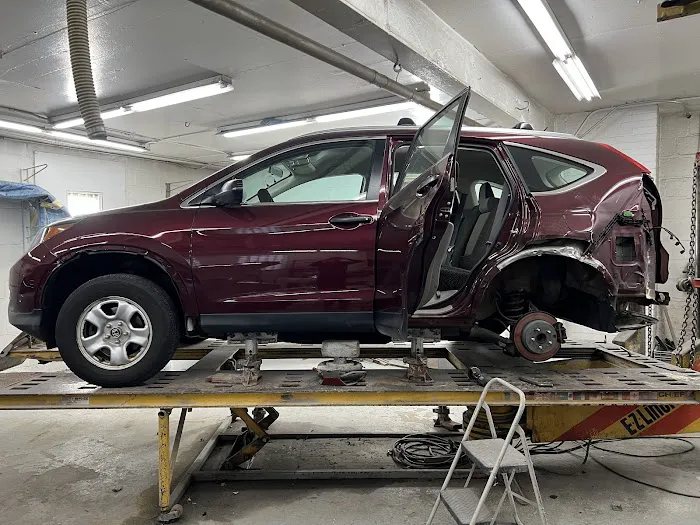 New Central Auto Body 6