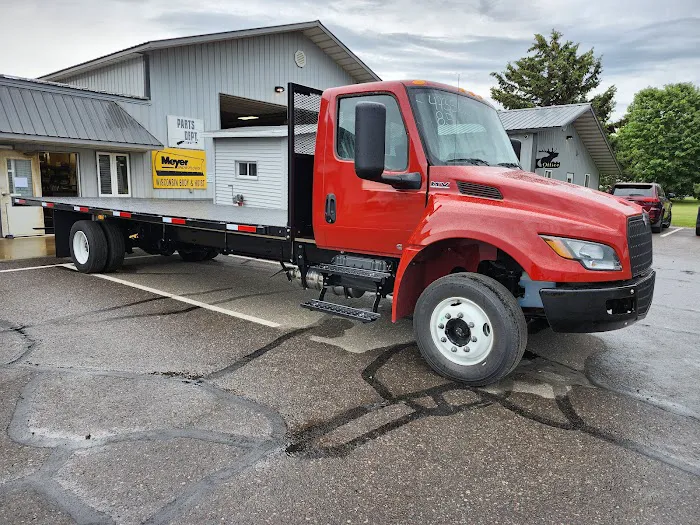 Wisconsin Body & Hoist 2