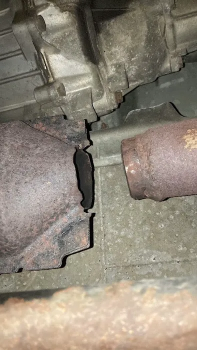 Muffler Shop 0