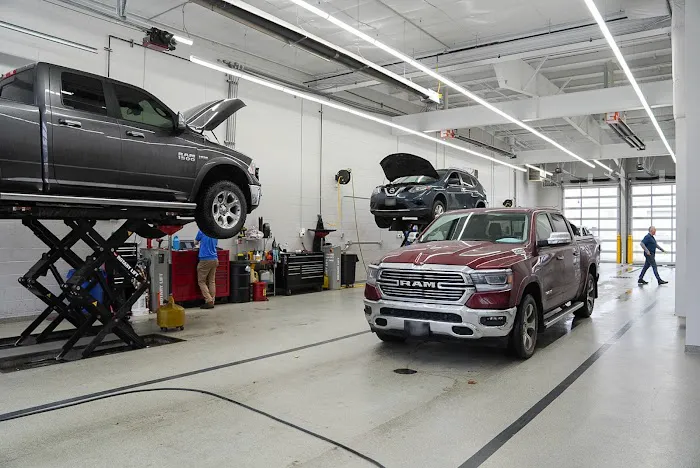 Chrysler Dodge Jeep RAM Service - Van Horn of Plymouth 5