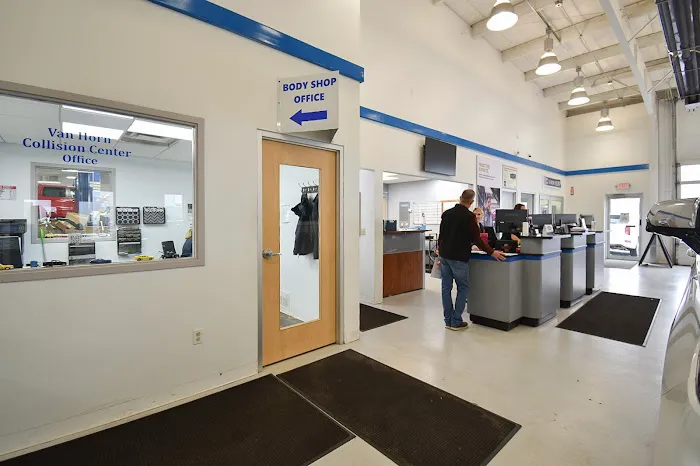Van Horn Chevrolet of Plymouth Service 0