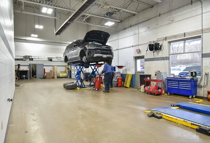 Ford Service - Van Horn Ford of Sheboygan 4