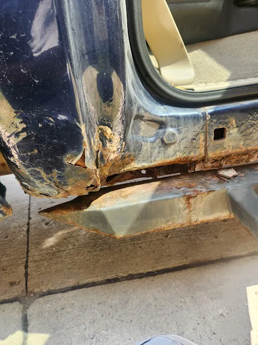 Rafast auto body & paint 1