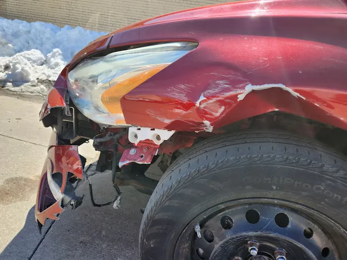 Rafast auto body & paint 4