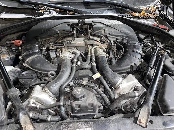 Elite Auto, Servicing All Vehicles, Specializing in BMW, AUDI, VOLKSWAGEN, MERCEDES 7