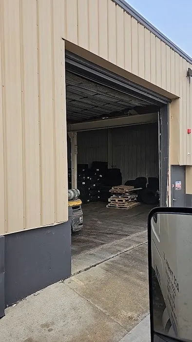 Pomp's Tire Service 5