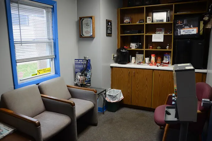 Mastertech Auto Repair 7