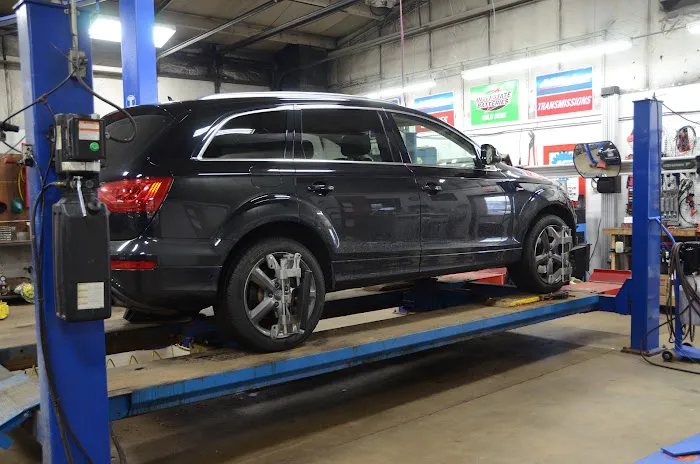 Mastertech Auto Repair 8