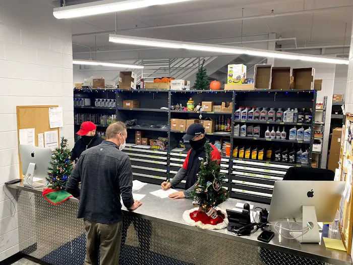 Van's Honda Parts and Service 1