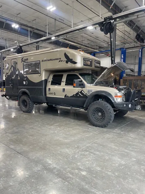 Stivers Ford PRO Elite Commercial Service Center 0