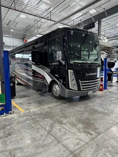 Stivers Ford PRO Elite Commercial Service Center 2