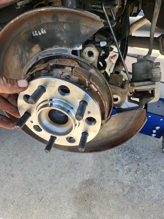 Fast T's Mobile Auto Service and Roadside Assistance 9