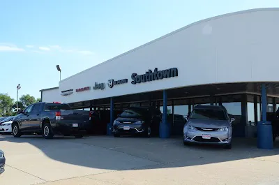 Service Department at Southtown Dodge 0