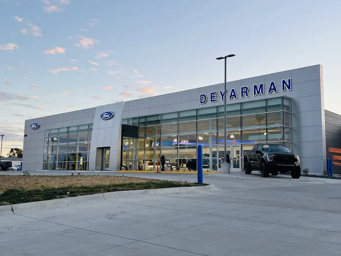 DeYarman Ford Collision Center 0