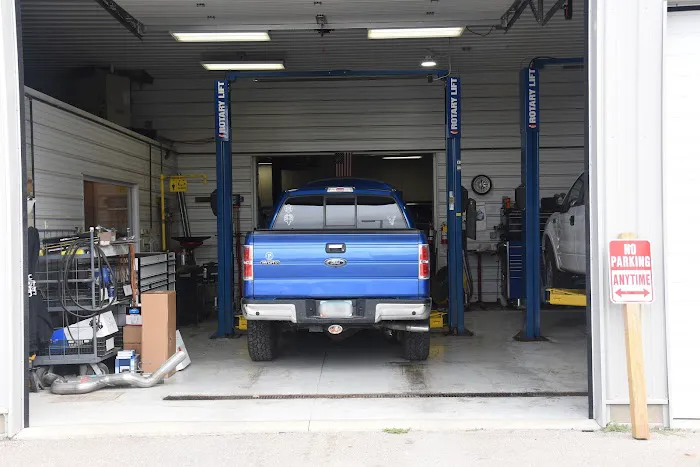 Lake Auto Service 5
