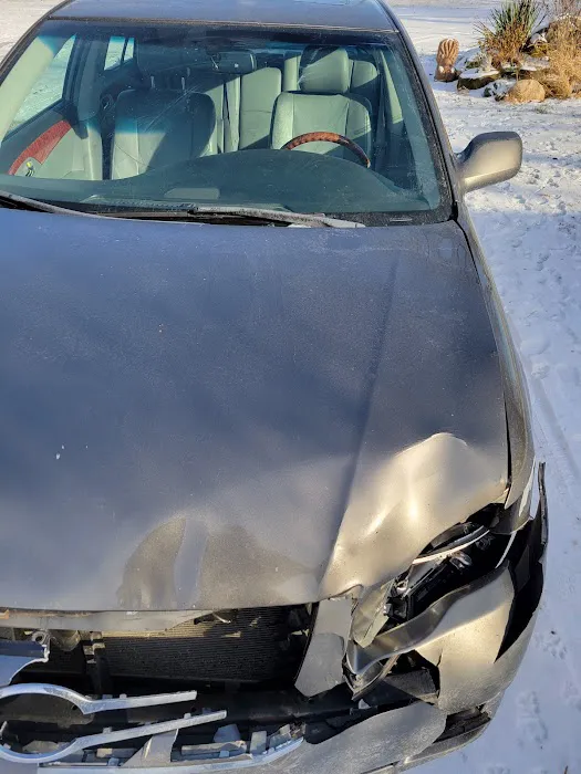 Hawkeye Auto Body 0