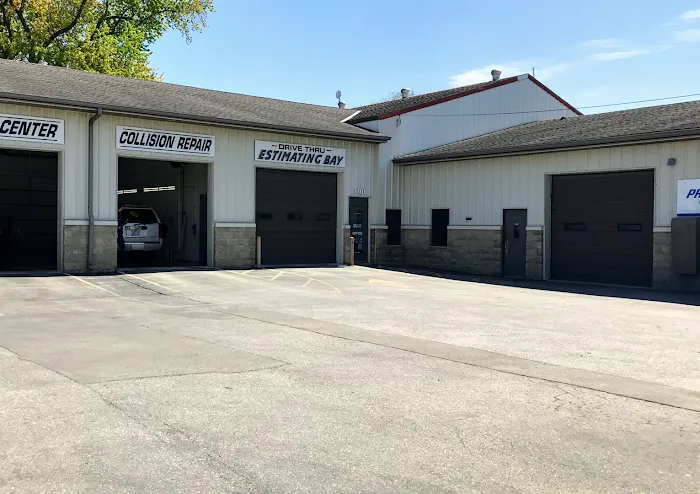 Hawkeye Auto Body 6