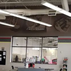 Les Schwab Tire Center ico