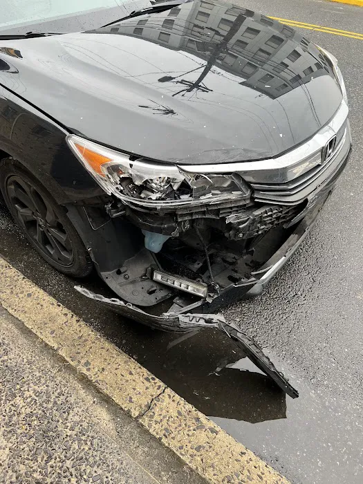 Hudson Collision & Auto Repair Center 4
