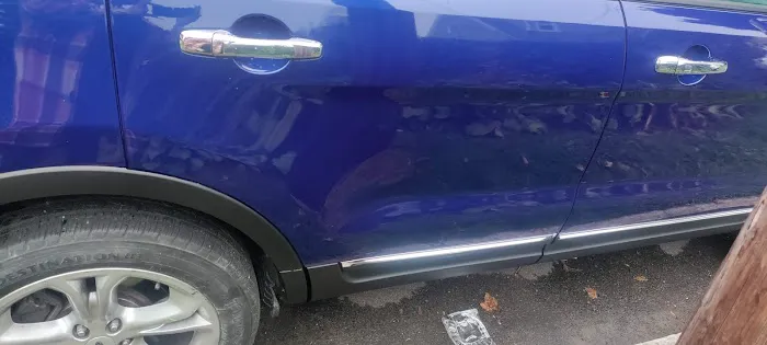 Mitchell's Auto Body 6