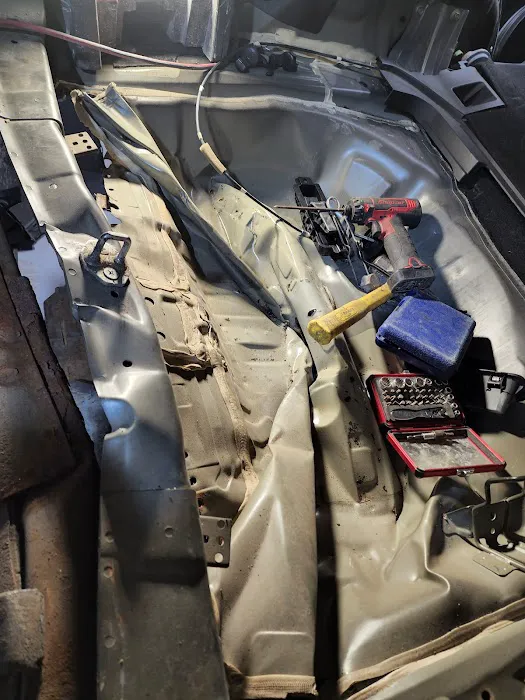 Bryan's AutoBody 8