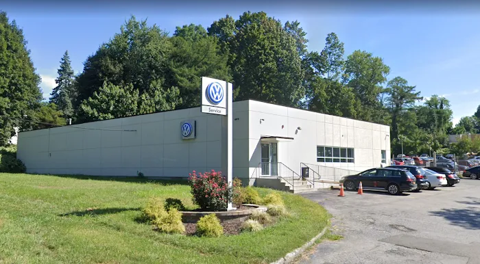 Tasca Volkswagen White Plains Service Center 7