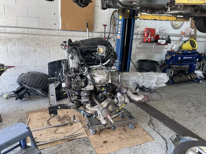 Playa Auto Repair LLC 2