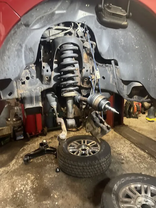 Playa Auto Repair LLC 5