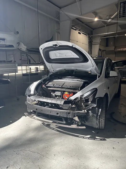 Arroway Autobody 0