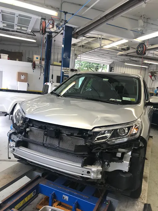 Ultimate Auto Body 5