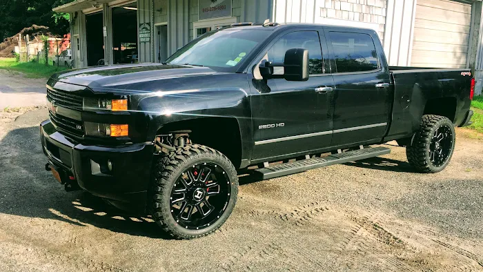 Stateline Auto Body LLC 2