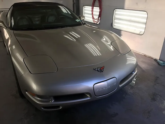 Lisi's Auto Body Inc 8