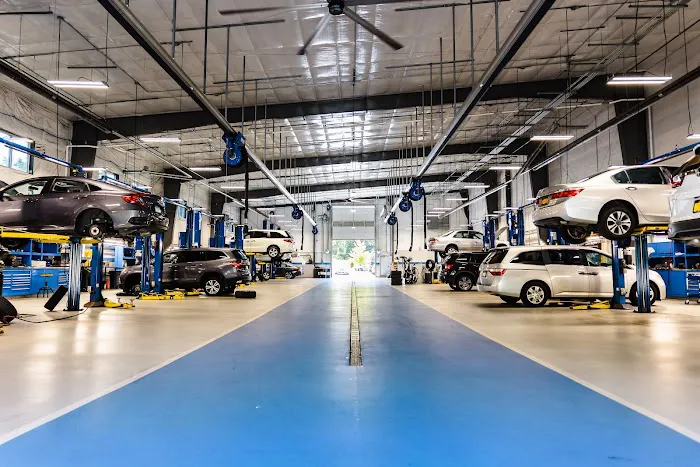 Lia Honda Brewster Auto Repair & Service Center 1
