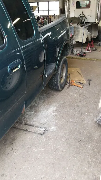 Danbury Auto Spring & Welding 9