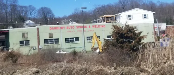 Danbury Auto Spring & Welding 4